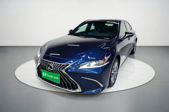 雷克萨斯ES 2023款 260 卓越版