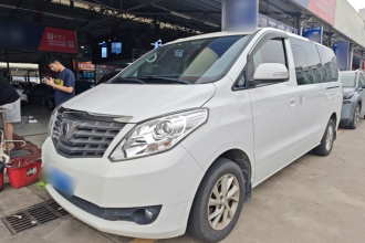 东风风行 菱智PLUS 2021款 2.0L 手动豪华型 7座