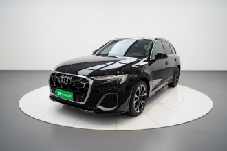 奥迪Q7 2024款 55 TFSI quattro S line运动型