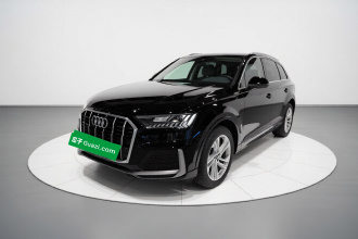 奥迪Q7 2024款 45 TFSI quattro S line运动型