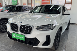 宝马X4 2022款 xDrive 25i M运动套装