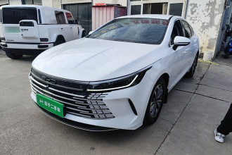 比亚迪 驱逐舰05 2024款 荣耀版 DM-i 55KM 豪华型