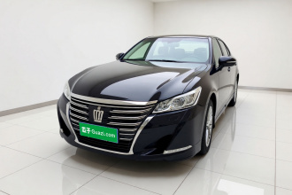丰田 皇冠 2017款 2.0T 运动版