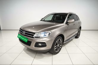 众泰T600 2015款 2.0T DCT尊贵型