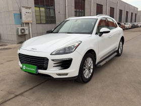 众泰SR9 2017款 2.0T 自动极致之心版