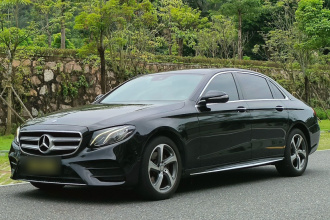奔驰E级 2017款 E 200 L 运动型 4MATIC