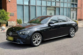 奔驰E级 2021款 E 300 L 运动豪华型