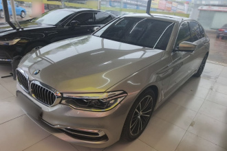 宝马5系新能源 2019款 530Le 豪华套装