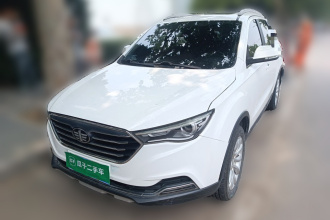 奔腾X40 2019款 1.6L 手动豪华型 国VI