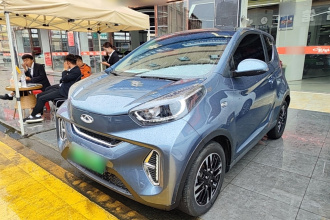 奇瑞QQ 小蚂蚁 2022款 改款 甜粉款 半糖版 磷酸铁锂 30.7kWh 30kW 301km