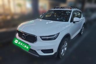 沃尔沃XC40 2021款 T4 四驱智行时尚版
