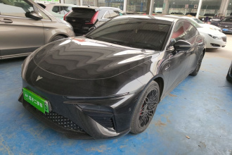 哪吒汽车 哪吒S 2022款 纯电 650km 四驱大版