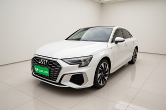 奥迪A3 2021款 A3L Limousine 35 TFSI 时尚运动型