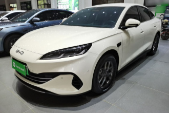 比亚迪 海豹06新能源 2025款 DM-i 智驾版 80KM豪华型