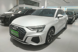奥迪A3 2022款 A3L Limousine 35 TFSI 进取运动型