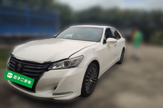 丰田 皇冠 2018款 2.0T 运动版
