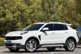 领克01 2017款 2.0T 两驱型Pro版