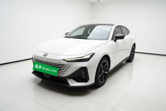 长安UNI-V 2022款 1.5T 尊贵型