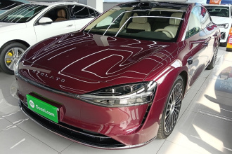 鸿蒙智行 享界S9 2025款 增程 Ultra