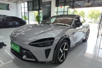 小米汽车 小米YU7 2025款 超长续航高性能四驱Max版