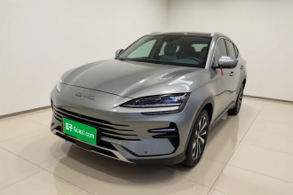 比亚迪 宋PLUS新能源 2024款 荣耀版 DM-i 110km 旗舰型