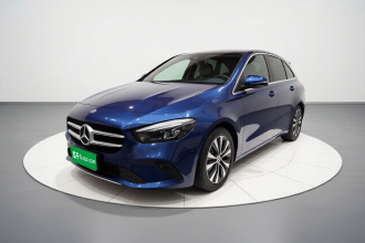 奔驰B级 2021款 B 200 动感型