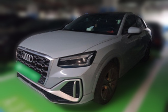 奥迪Q2L 2022款 35 TFSI 时尚动感型
