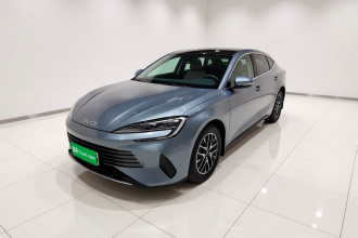 比亚迪 海豹 2024款 荣耀版 DM-i 1.5L 121km 精英型