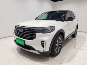 福特 探险者 2023款 EcoBoost 285 四驱风尚plus版 7座