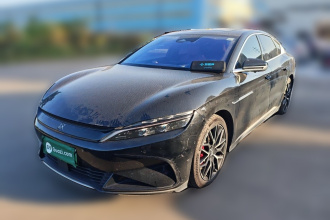 比亚迪 汉 2022款 EV 创世版 610KM四驱尊享型