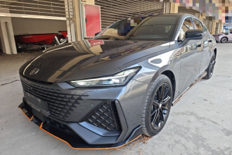 长安UNI-V 2022款 2.0T 锋速版