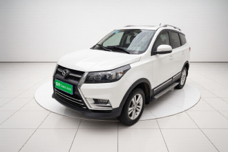 北汽幻速S3 2016款 S3L 1.5L 手动尊贵型