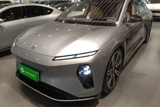 蔚来ET9 2025款 102kWh