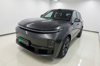 理想汽车 理想L8 2025款 Ultra 智能焕新版