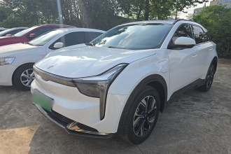 哪吒汽车 哪吒U 2022款 智400 Pro 磷酸铁锂