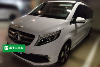 奔驰V级 2021款 V 260 L 长轴距尊贵版