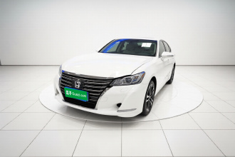 丰田 皇冠 2018款 2.0T 时尚版