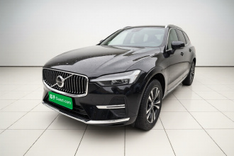 沃尔沃XC60 2023款 B5 四驱智逸豪华版