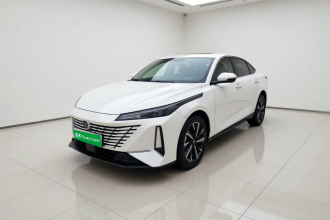 长安 逸动 2025款 蓝鲸 1.5T 500Bar尊贵型