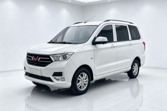五菱汽车 五菱宏光 2021款 改款 1.5L S标准型 液压助力LAR