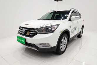 东风风神AX7 2015款 2.0L 手动智逸型