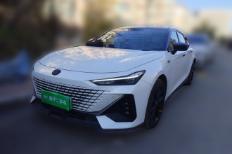 长安UNI-V 智电iDD 2023款  智电iDD 1.5T 113km智趣型（飞快版）