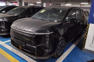 上汽大通MAXUS 大家7 2024款 改款 超混 长续航版 悦享版