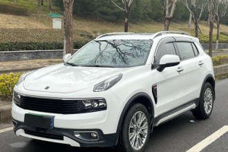 领克01 2017款 2.0T 两驱型版