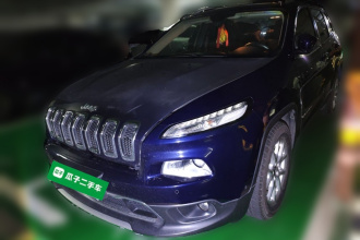 Jeep 自由光 2016款 2.4L 专业版