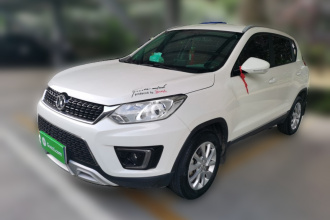 北京汽车 绅宝X35 2016款 1.5L 手动精英版