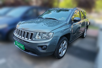 Jeep 指南者(进口) 2012款 2.0L 两驱豪华版