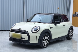 MINI 2023款 1.5T COOPER 艺术家