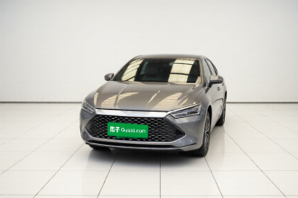 比亚迪 秦PLUS 2024款 荣耀版 DM-i 55KM领先型