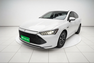 比亚迪 秦PLUS 2024款 荣耀版 DM-i 55KM领先型